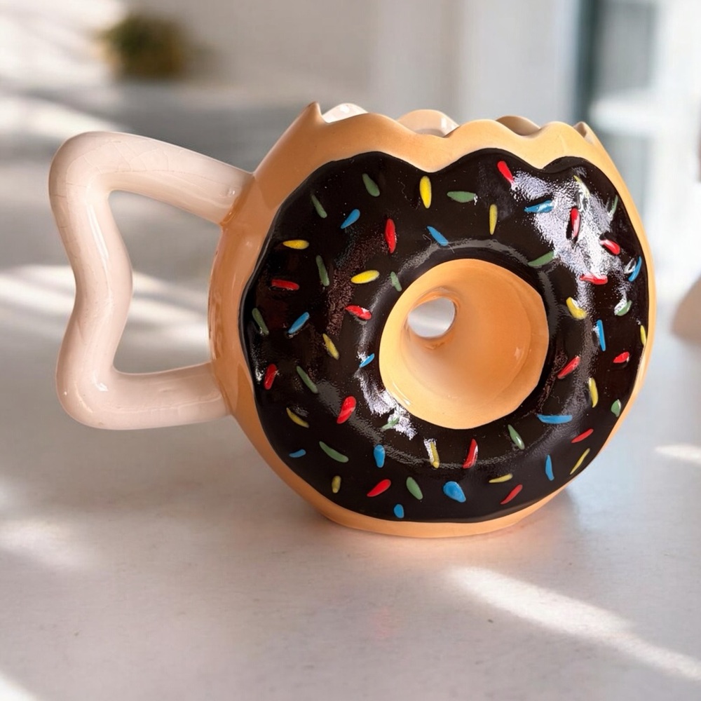 Donut Shaped Mug Cup Coffee MMMMM... Donuts Frosted Sprinkles BigMouth Inc Toys
